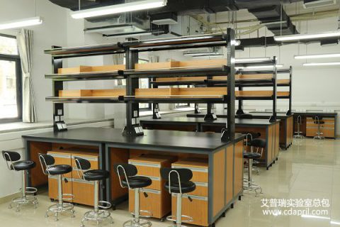 暑假到，正是校园装修好时节