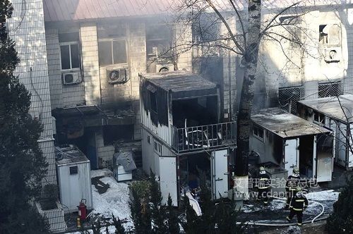 12月26日北交大环境工程系实验室发生爆炸现场，3名学生遇难